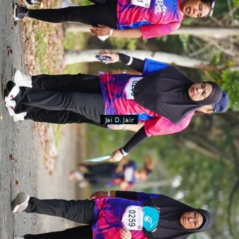 Runner Photo 8109068