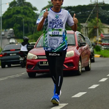 Runner Photo 8109090