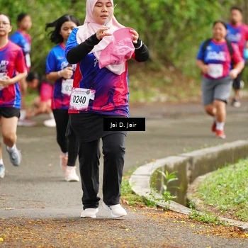 Runner Photo 8109425