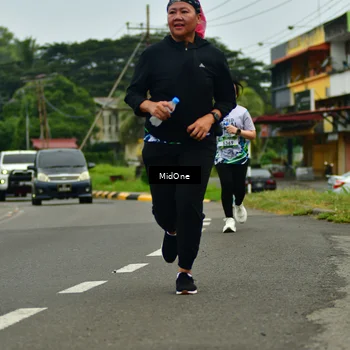 Runner Photo 8109754