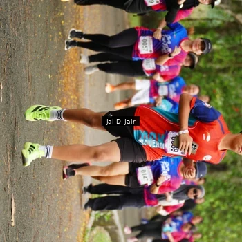 Runner Photo 8109896
