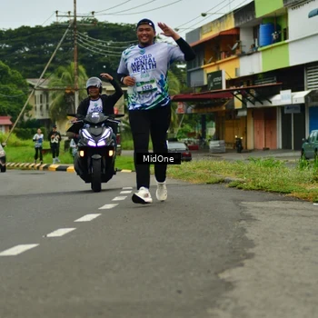 Runner Photo 8109900