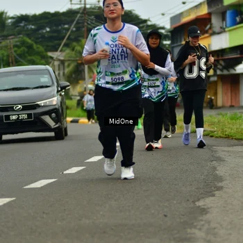 Runner Photo 8109937