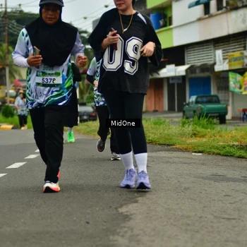 Runner Photo 8109951