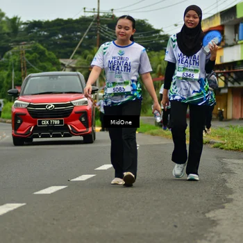 Runner Photo 8110000