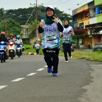 Runner Photo 8110009