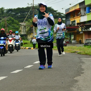 Runner Photo 8110010