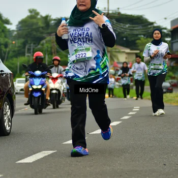 Runner Photo 8110012