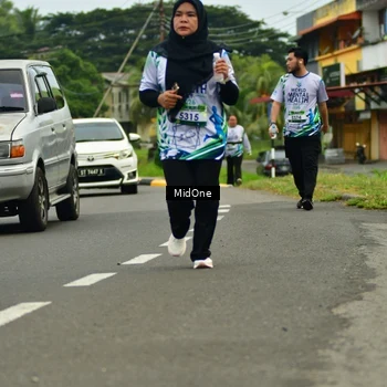 Runner Photo 8110030