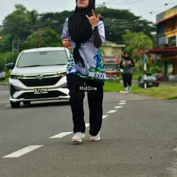 Runner Photo 8110053