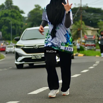 Runner Photo 8110057