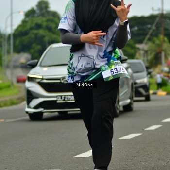 Runner Photo 8110059