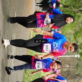 Runner Photo 8110087