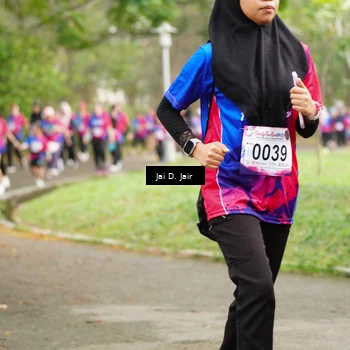 Runner Photo 8110095