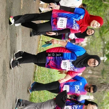Runner Photo 8110119