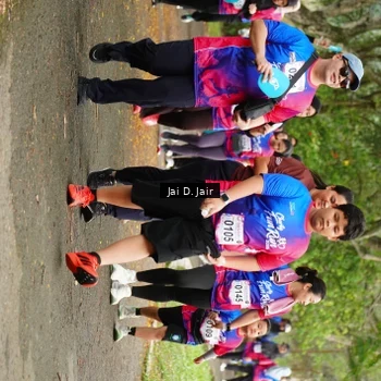 Runner Photo 8110122