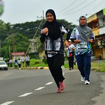 Runner Photo 8110201