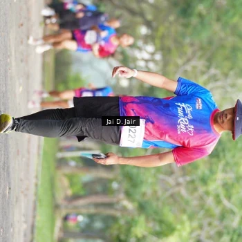 Runner Photo 8110202