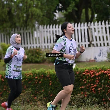 Runner Photo 8110241