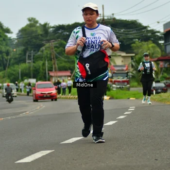 Runner Photo 8110251