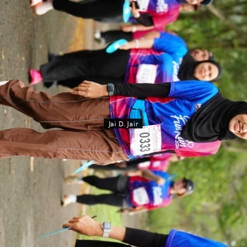 Runner Photo 8110256