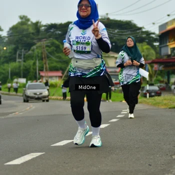 Runner Photo 8110372