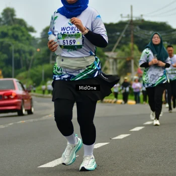 Runner Photo 8110394