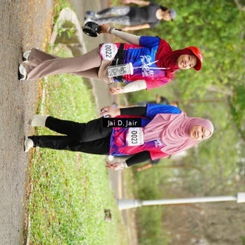 Runner Photo 8110400