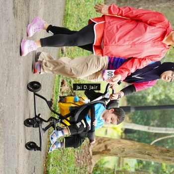 Runner Photo 8110409