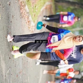 Runner Photo 8110411