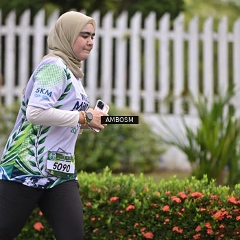 Runner Photo 8110412
