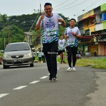 Runner Photo 8110443