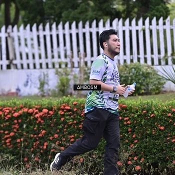Runner Photo 8110571