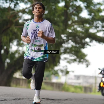 Runner Photo 8110585