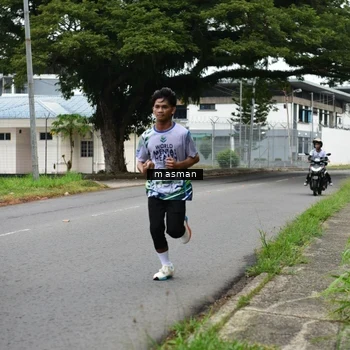 Runner Photo 8110624