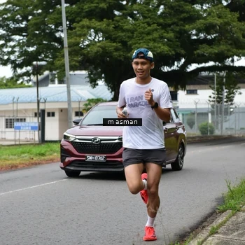 Runner Photo 8110638