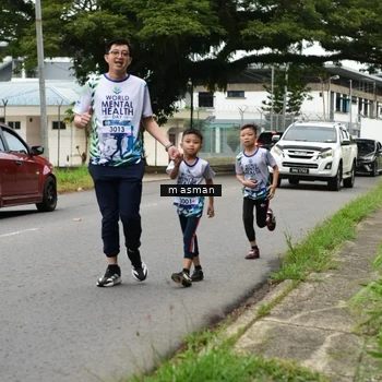 Runner Photo 8110659