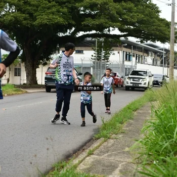 Runner Photo 8110663
