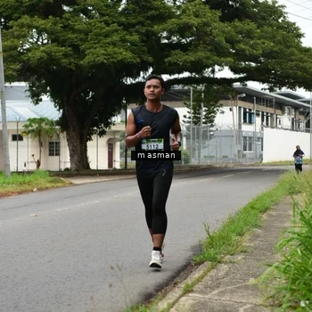 Runner Photo 8110677