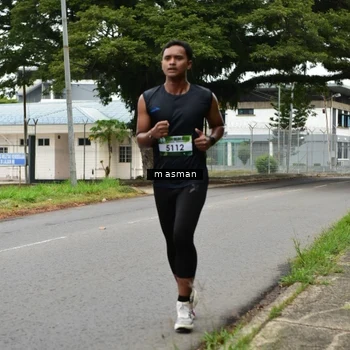 Runner Photo 8110678
