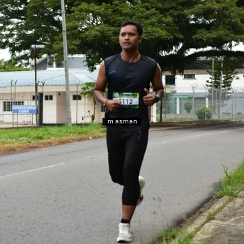 Runner Photo 8110681