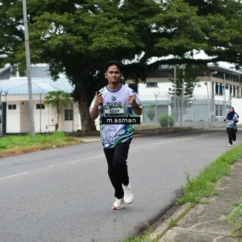 Runner Photo 8110692