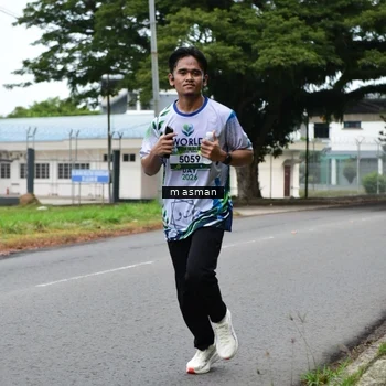 Runner Photo 8110694