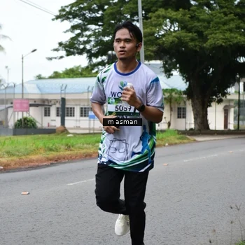 Runner Photo 8110700