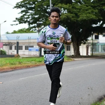 Runner Photo 8110703
