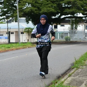 Runner Photo 8110708