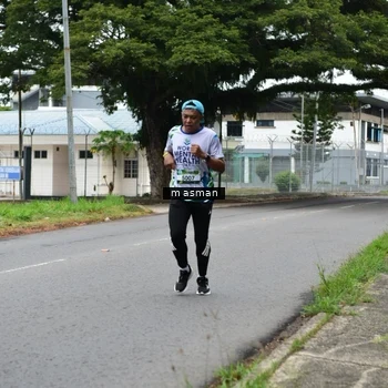 Runner Photo 8110709