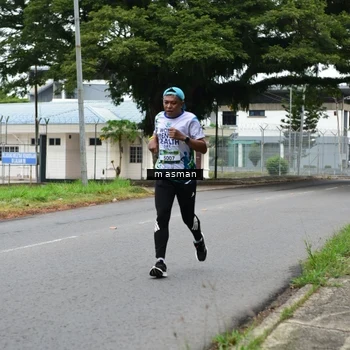Runner Photo 8110718