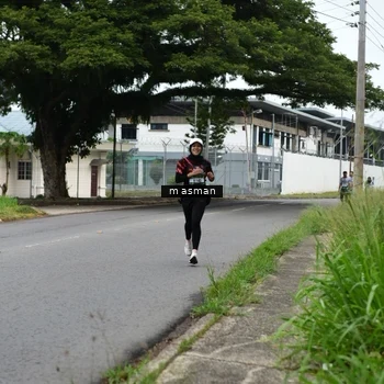 Runner Photo 8110723