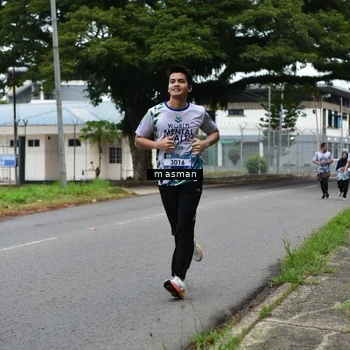 Runner Photo 8110745